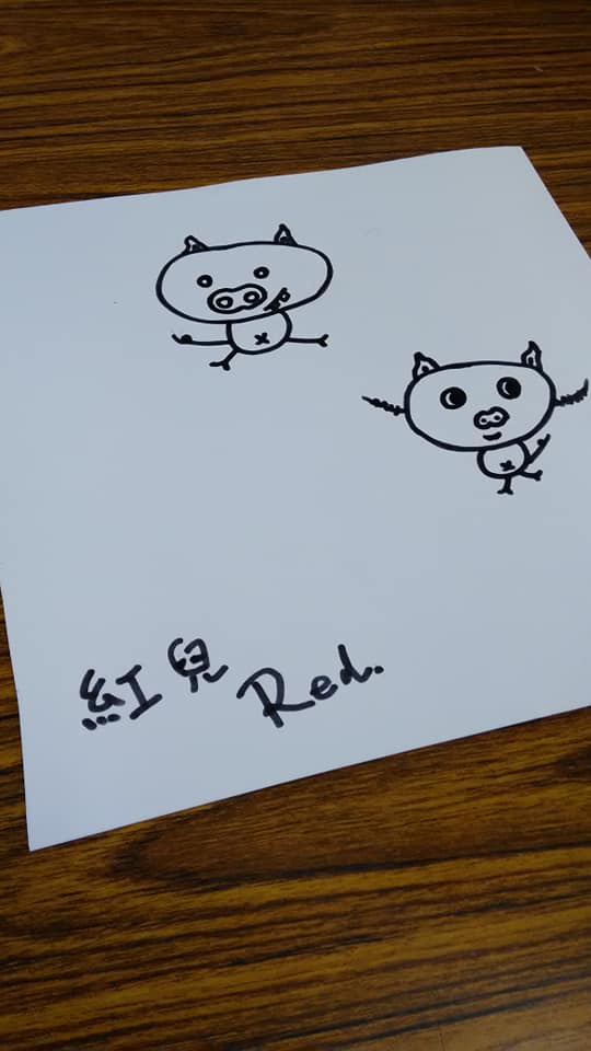 一對小豬豬 5.jpg