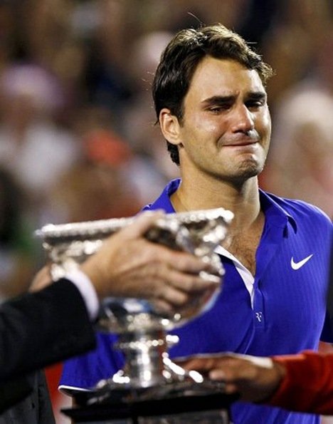 Roger Federer, Sad For Aussie Trophy.jpg