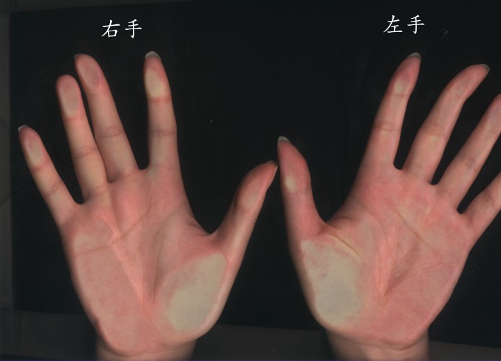 2224997-hand1.jpg