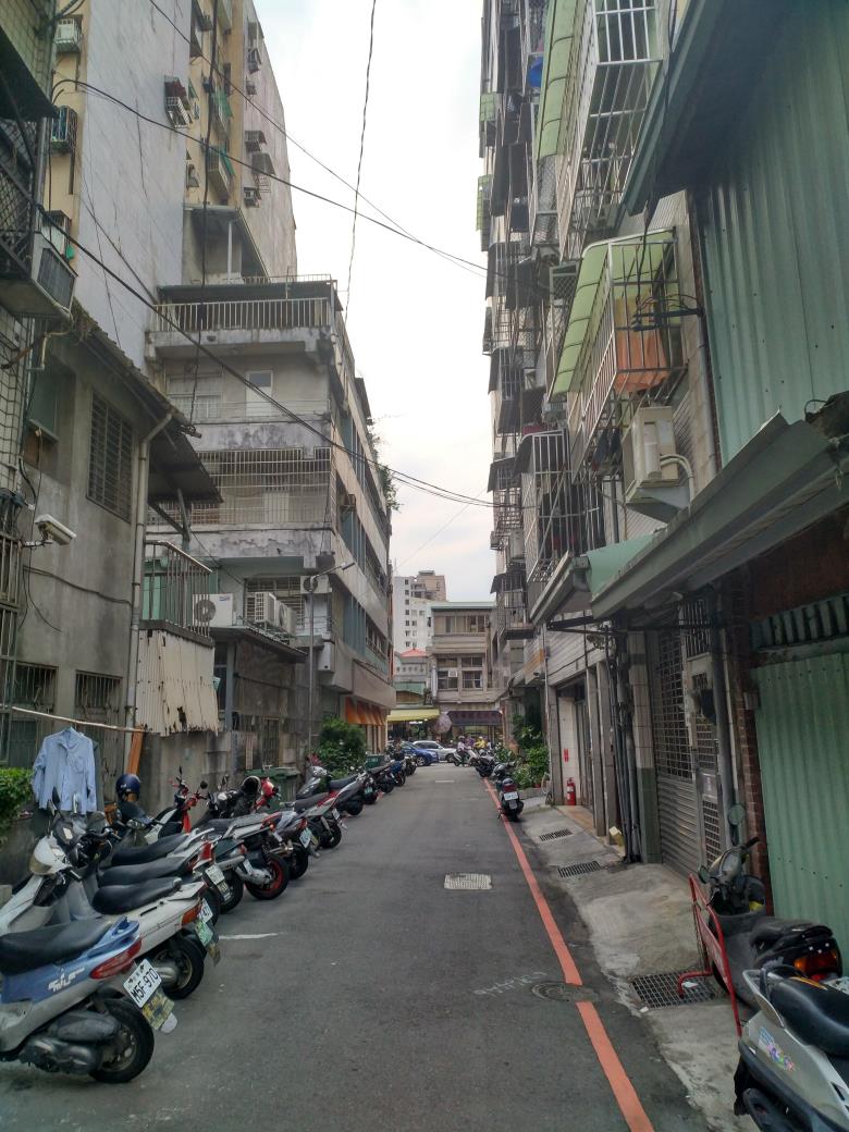 IMG_20180414_172438_HDR.jpg IMG_20180414_172438_HDR.jpg